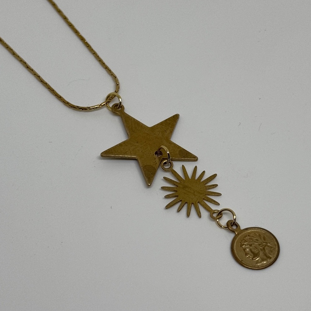 Vintage Pendant Necklace